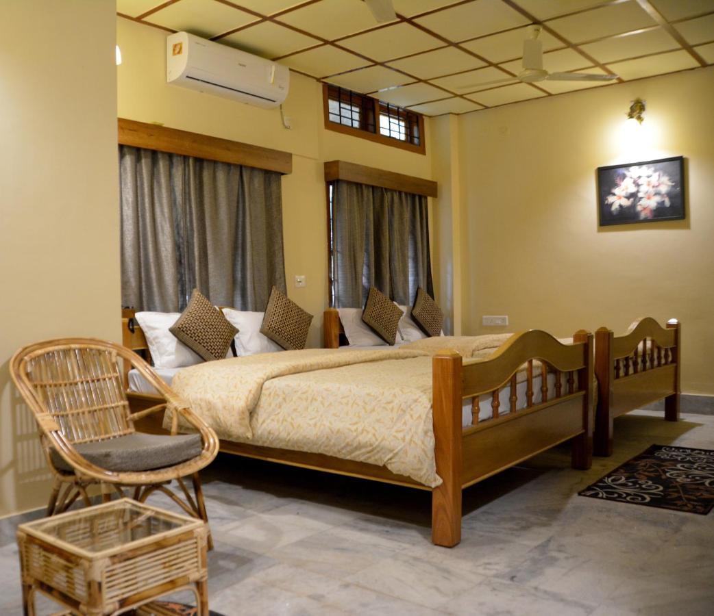 Nirvana Guest House Guwahati Esterno foto